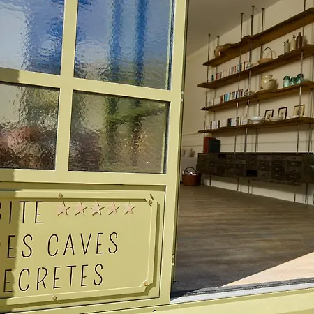 Des Caves Secretes *