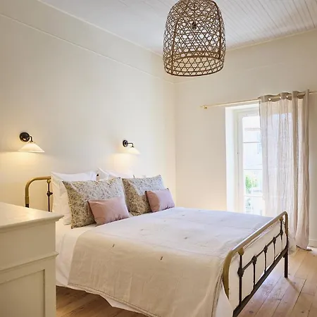 Des Caves Secretes Holiday home *